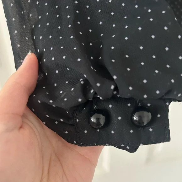 Hell Bunny Sheer Skull Ornament Button-Down - Picture 4 of 6